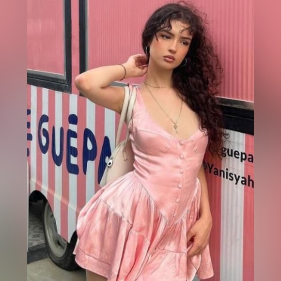 NWT Vanessa Mooney Elisabeth Satin Romper Dress - Picture 7 of 8